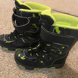 Boys Snow Boots
